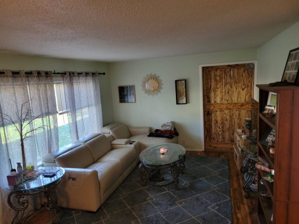 3 Bedroom 1 Bedroom on Heritage Rd. Lapwai - Image 4