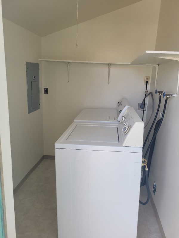 2 bed 1 bath townhome on11th St. in Lewiston - Image 2